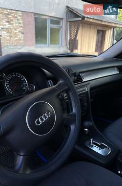 Седан Audi A6 2002 в 