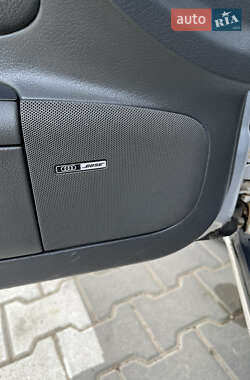 Седан Audi A6 2000 в 