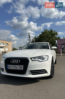 Седан Audi A6 2012 в 