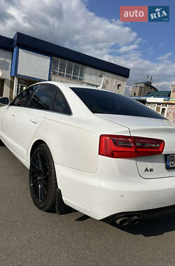 Седан Audi A6 2012 в 