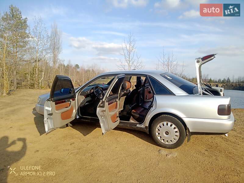 Седан Audi A6 1996 в Хорошеве