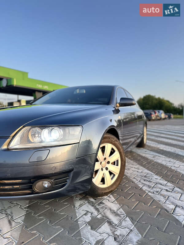 Седан Audi A6 2004 в Стрые