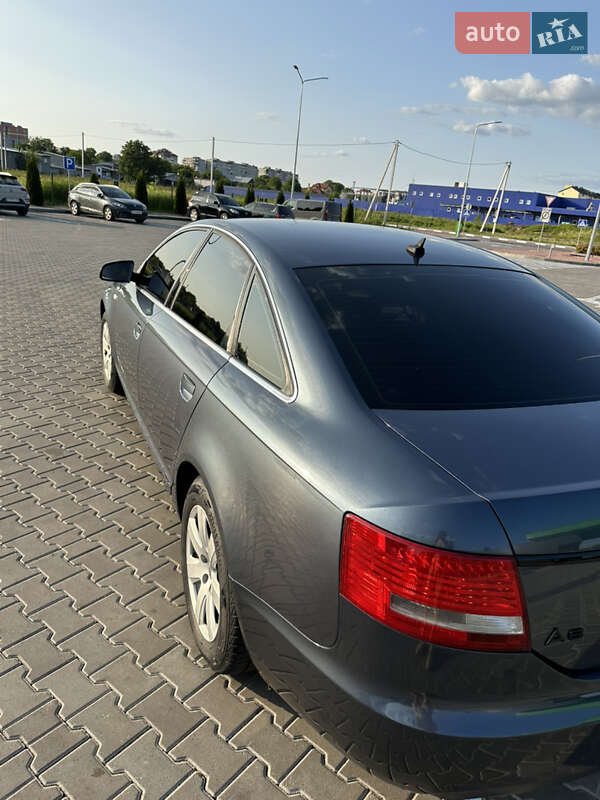 Седан Audi A6 2004 в Стрые