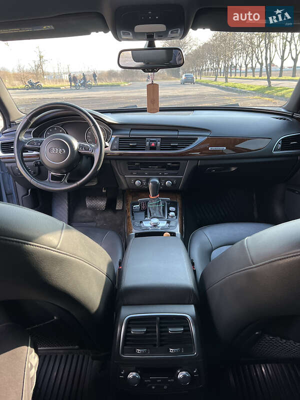Седан Audi A6 2016 в Владимире