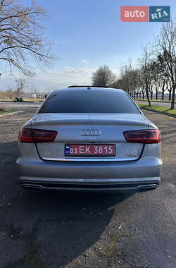 Седан Audi A6 2016 в 