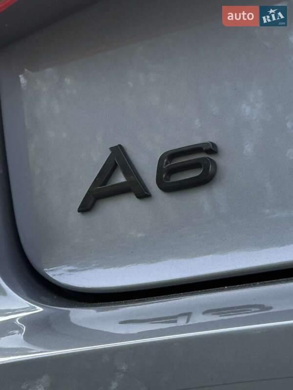 Седан Audi A6 2016 в Киеве