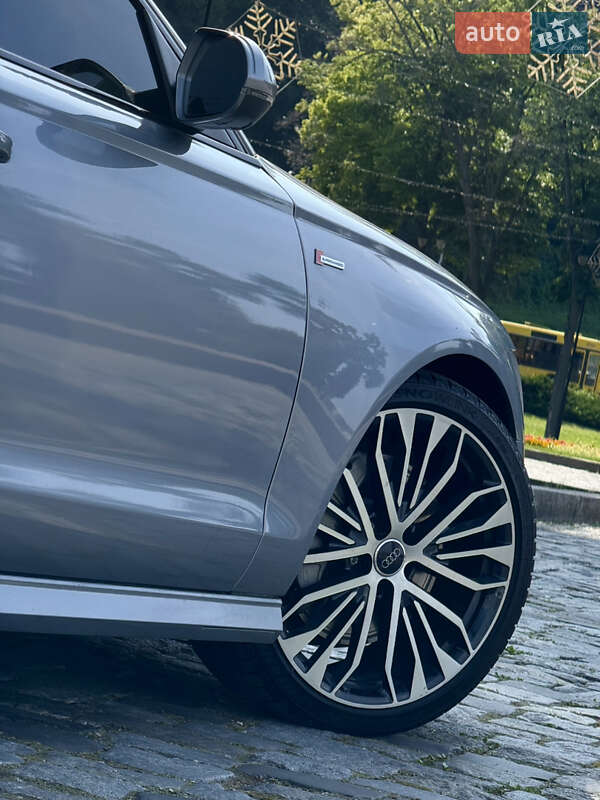 Седан Audi A6 2016 в Киеве