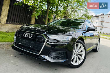Универсал Audi A6 2018 в 