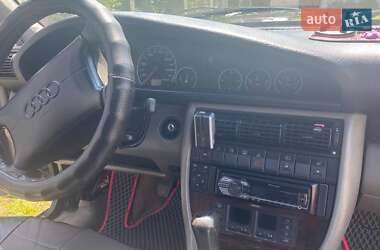 Седан Audi A6 1996 в 