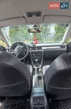 Седан Audi A6 2003 в 