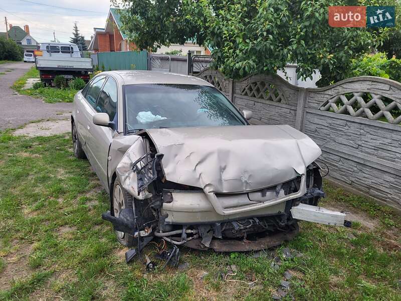 Седан Audi A6 1998 в Полтаве