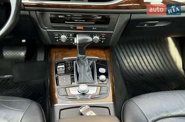 Седан Audi A6 2015 в 
