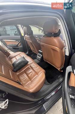 Седан Audi A6 2004 в 