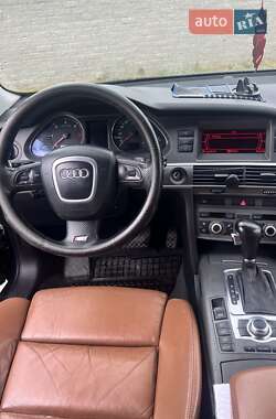 Седан Audi A6 2004 в 
