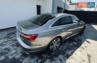 Седан Audi A6 2019 в 