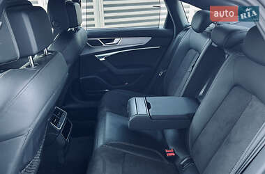 Седан Audi A6 2019 в 