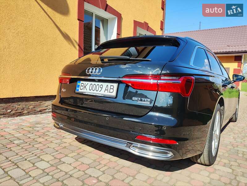 Универсал Audi A6 2020 в Ровно