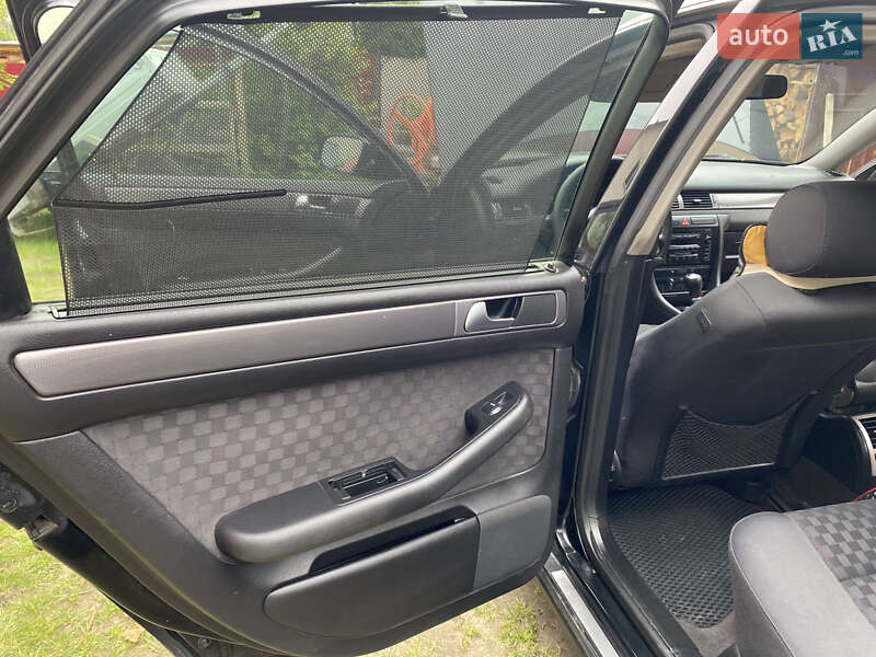 Седан Audi A6 2001 в Кременце