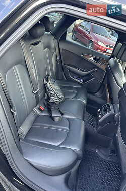 Универсал Audi A6 2015 в 