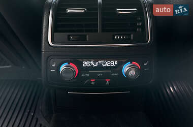 Седан Audi A6 2013 в 