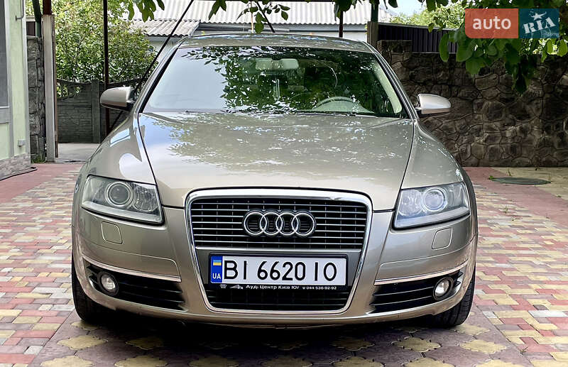 Седан Audi A6 2004 в 