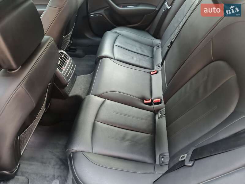 Седан Audi A6 2015 в Львове