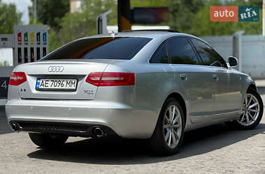 Седан Audi A6 2010 в 