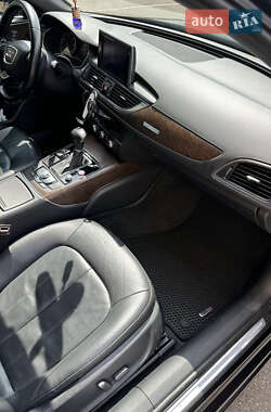 Седан Audi A6 2013 в 