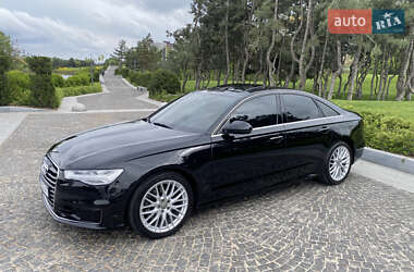 Седан Audi A6 2015 в 