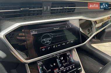 Седан Audi A6 2020 в 
