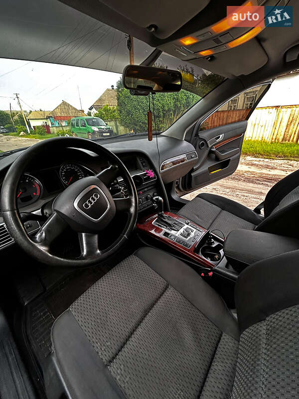 Седан Audi A6 2004 в Ічні