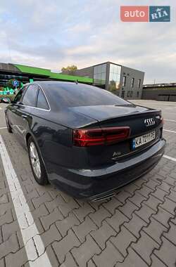 Седан Audi A6 2015 в 