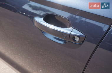 Седан Audi A6 2013 в 