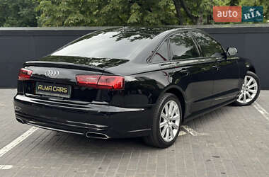 Седан Audi A6 2015 в 