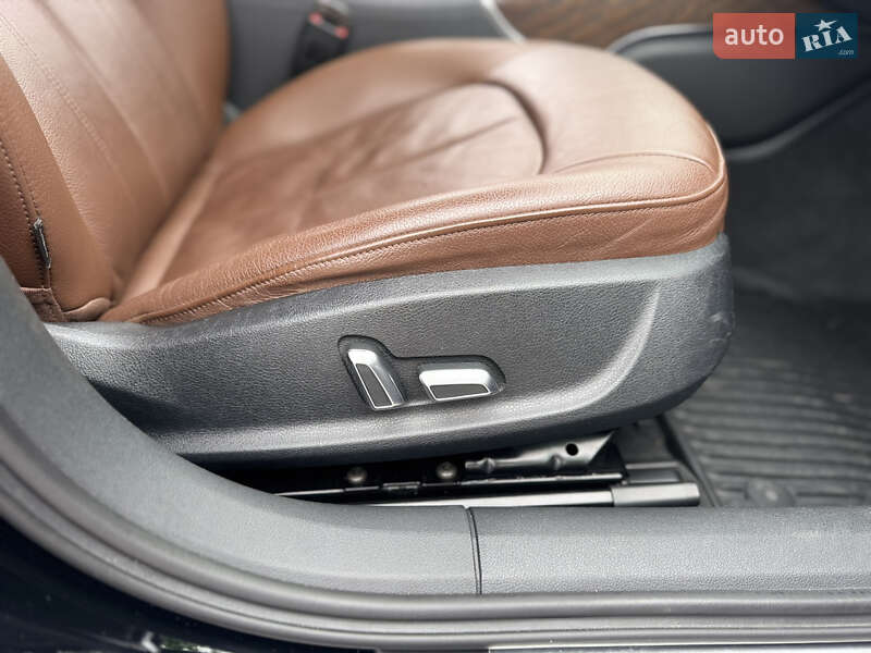 Седан Audi A6 2015 в Киеве
