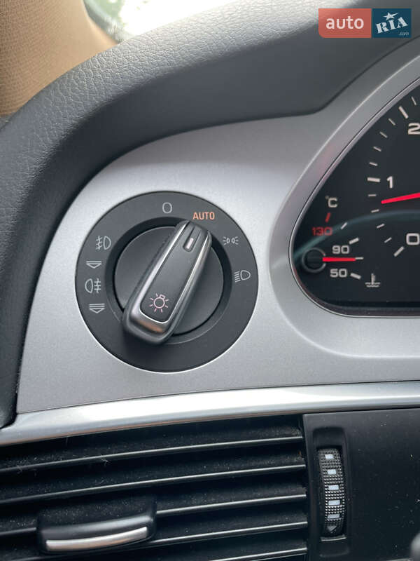 Универсал Audi A6 2010 в Киеве
