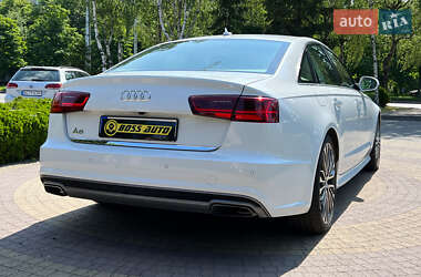 Седан Audi A6 2015 в 