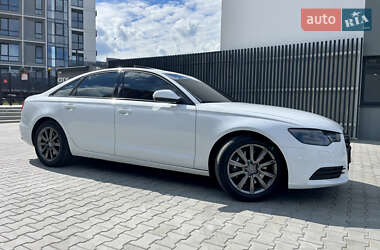 Седан Audi A6 2013 в 