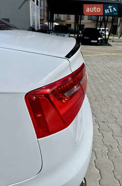 Седан Audi A6 2013 в 