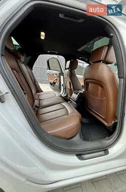 Седан Audi A6 2013 в 