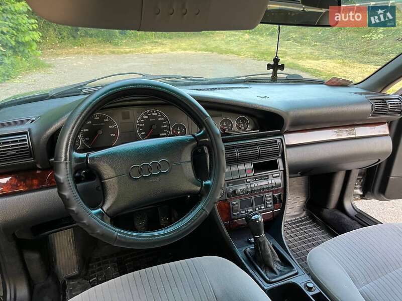 Седан Audi A6 1995 в Тернополе