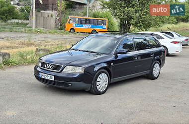 Универсал Audi A6 2001 в 