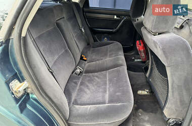 Седан Audi A6 1995 в 