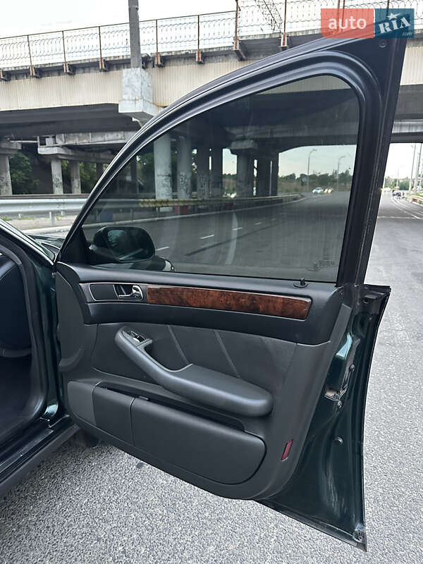 Седан Audi A6 2000 в Одессе