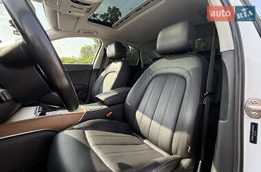 Седан Audi A6 2015 в 