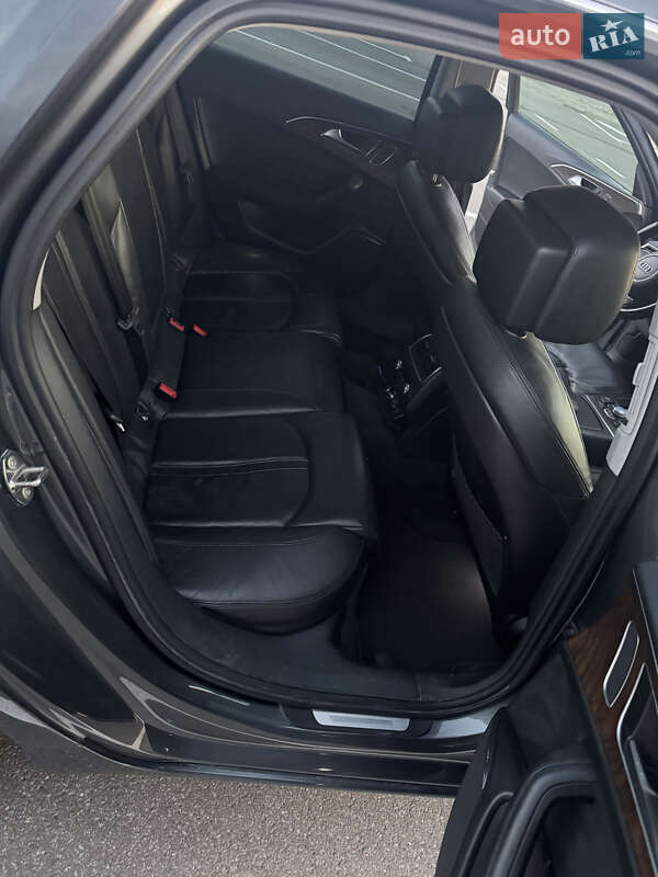 Седан Audi A6 2011 в Львове