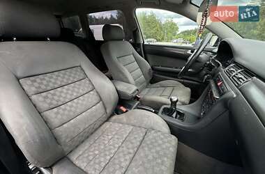 Универсал Audi A6 2001 в 