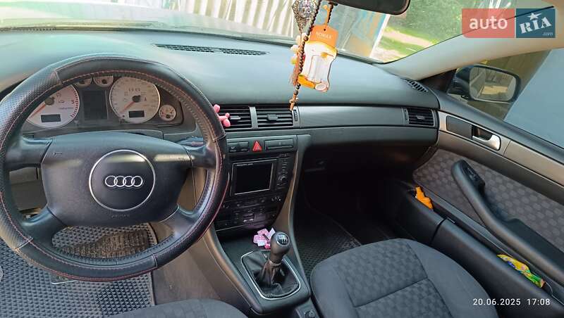 Седан Audi A6 2001 в Мироновке