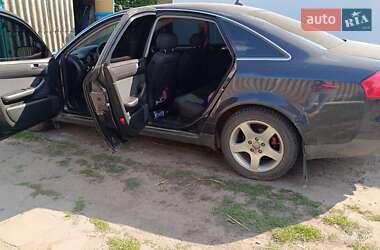 Седан Audi A6 2001 в 