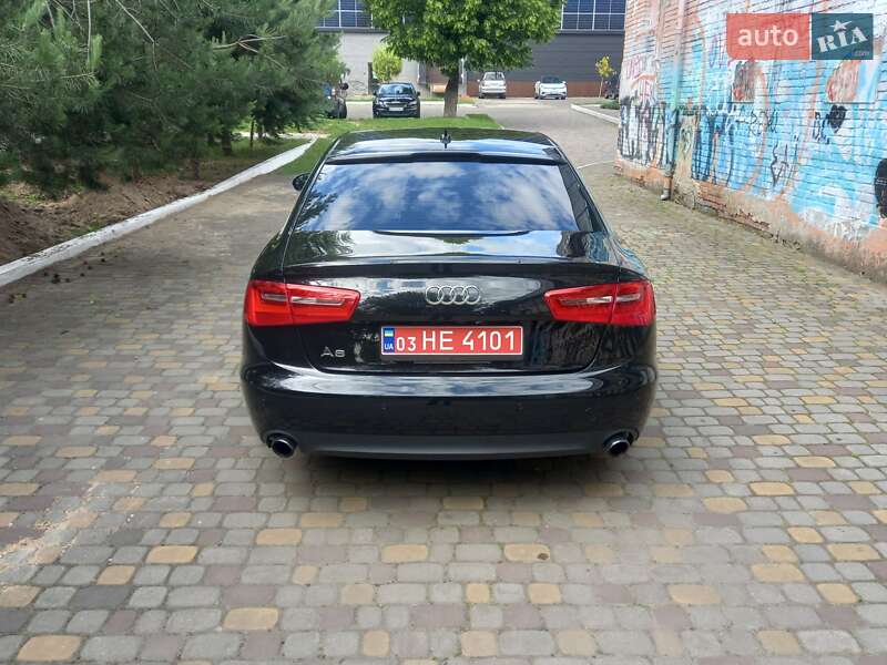 Седан Audi A6 2013 в Луцке